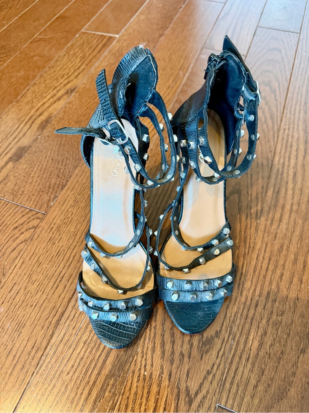 Massimo Studded Black Strappy High Heel Sandals. Size 6.